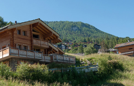 chalet surroundings